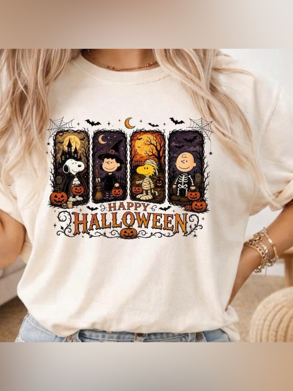 Cream Halloween Peanuts Graphic Tee